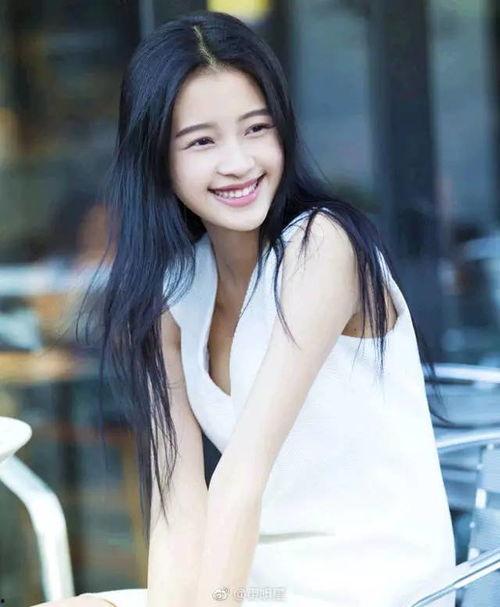 娱乐吃瓜李沁